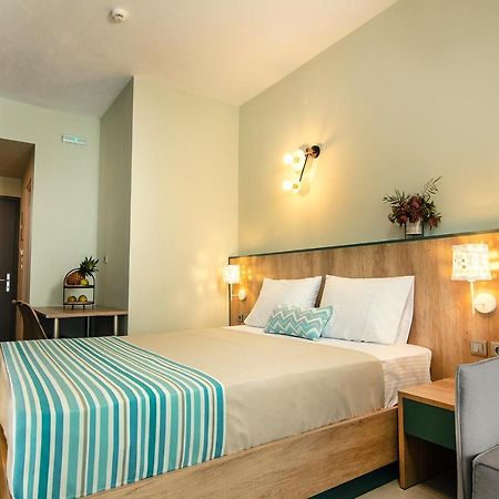 Aparthotel Le Grand Reve Gerakini Esterno foto