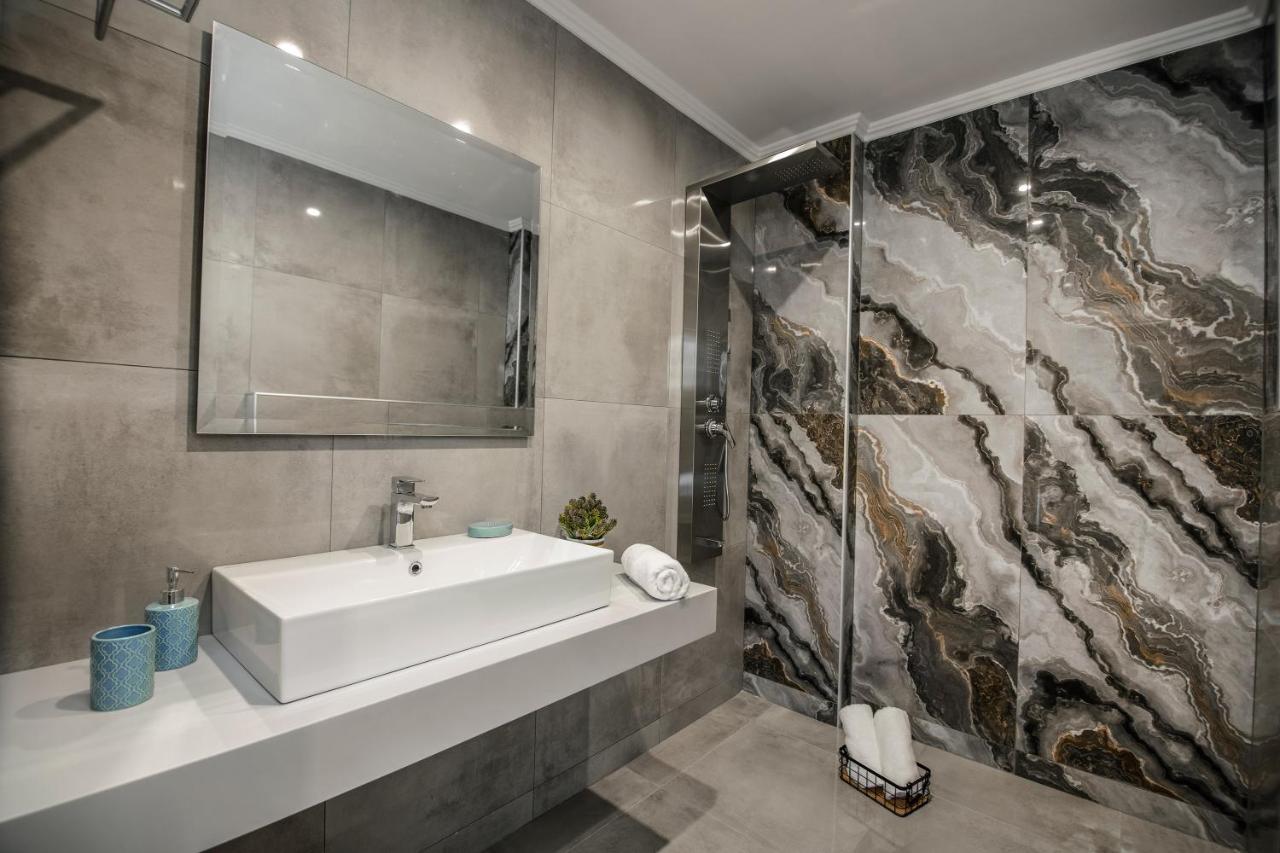 Aparthotel Le Grand Reve Gerakini Esterno foto